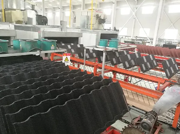1340*420 mm Different Thickness Stone Coated Steel Roofing Metal Steel Tile