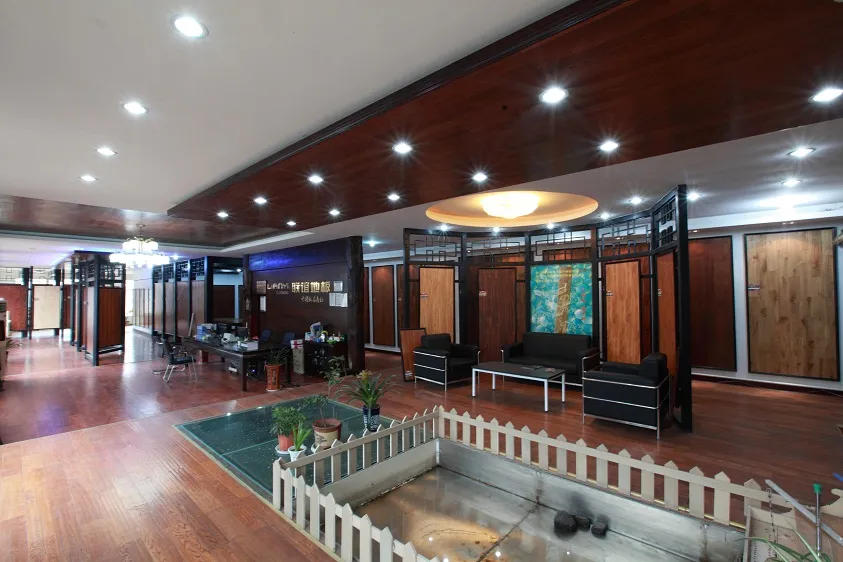 2021 Hot Selling Spc Flooring with Unilin Click System 1923