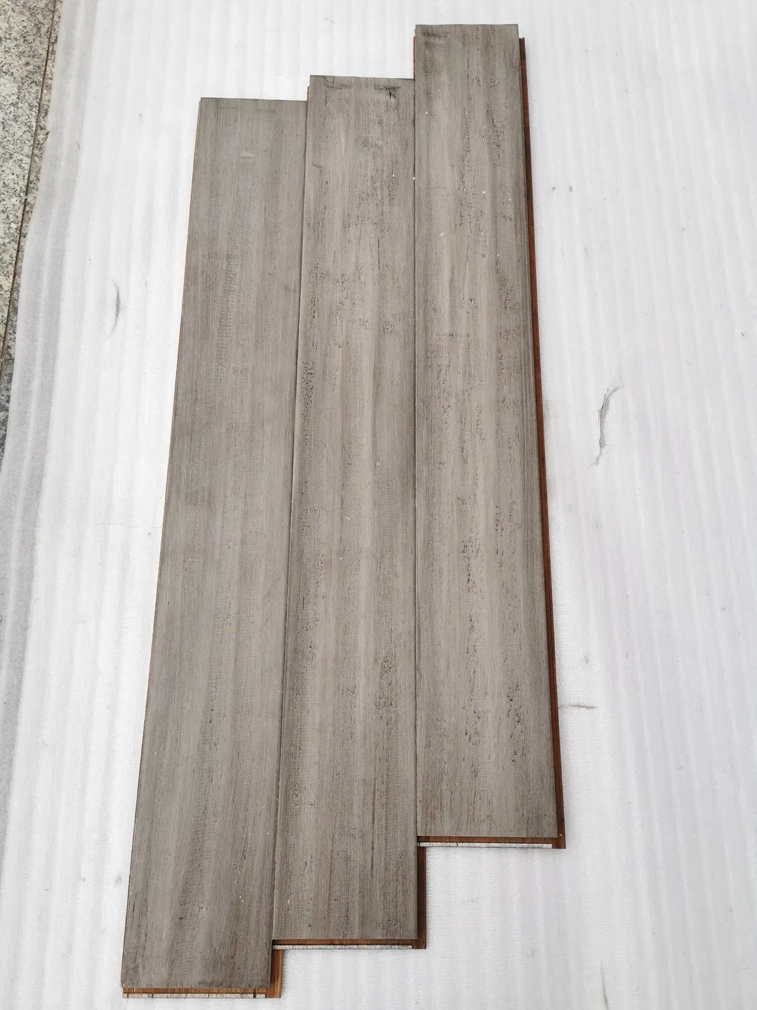 Antique Wirebrushed Surface Handscraped Grey Bamboo Flooring Click Parquet for Indoor
