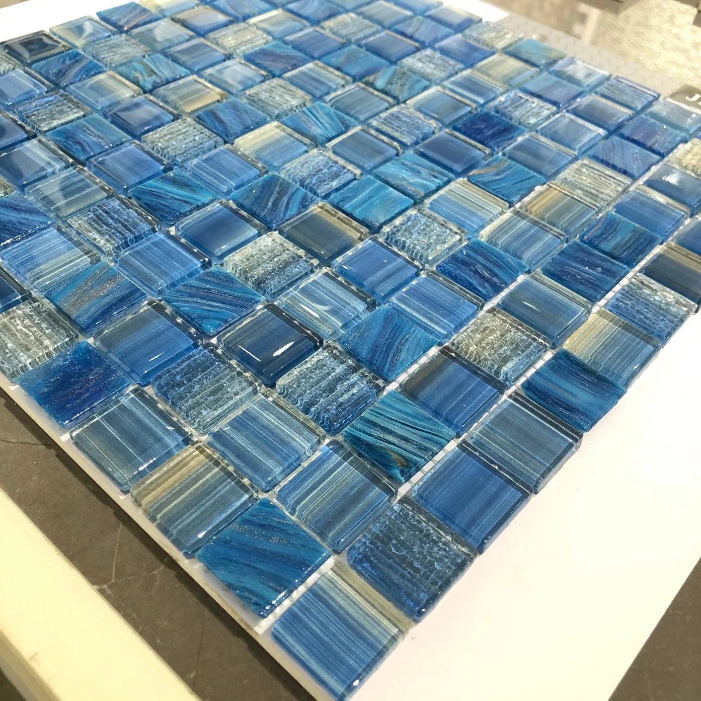 Arabesque Backsplash Fish Scale Blue Mosaic Tile for Swimming Pools