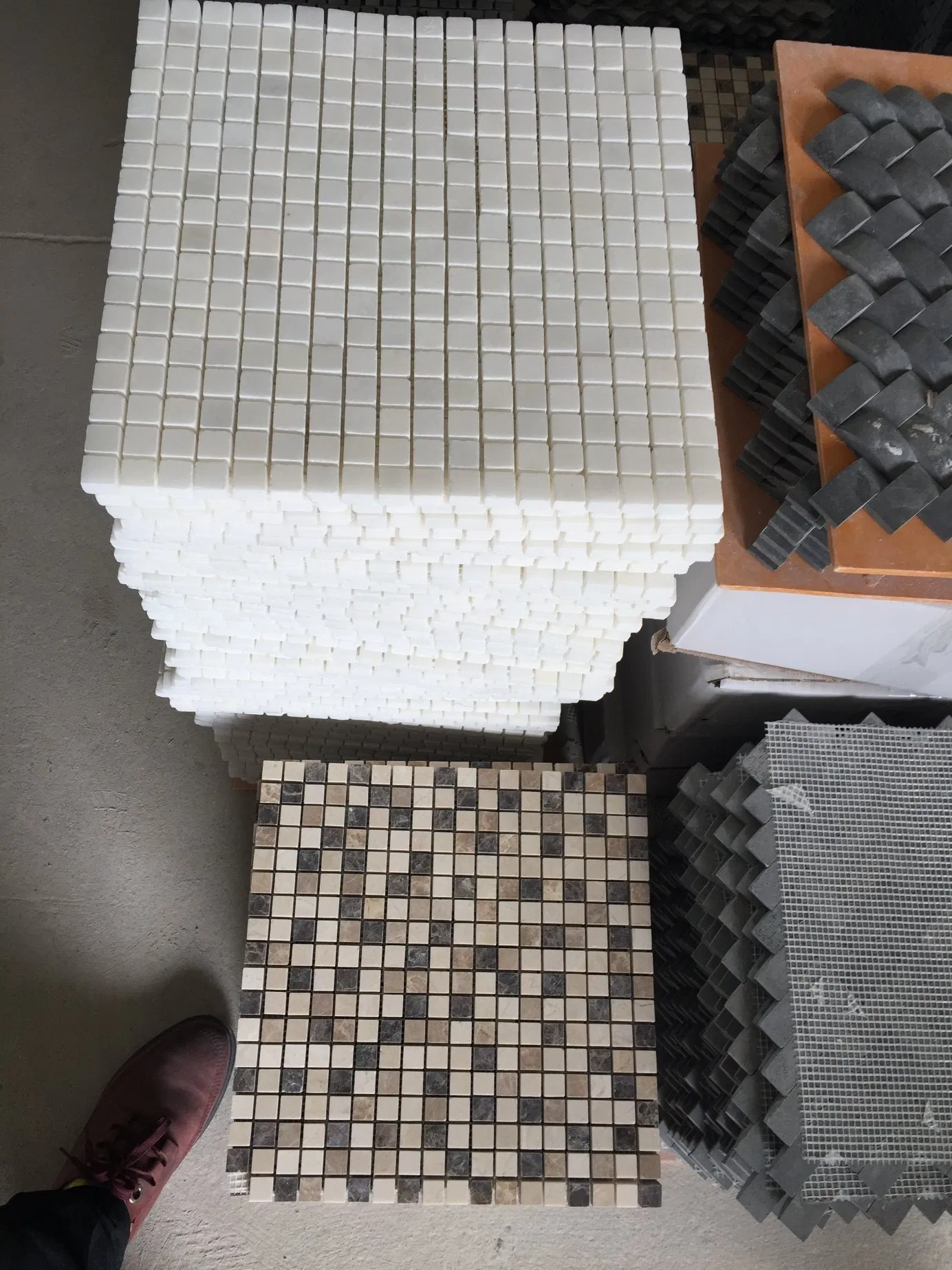 China Made Square Polished Marble Mosaic with BV Certification