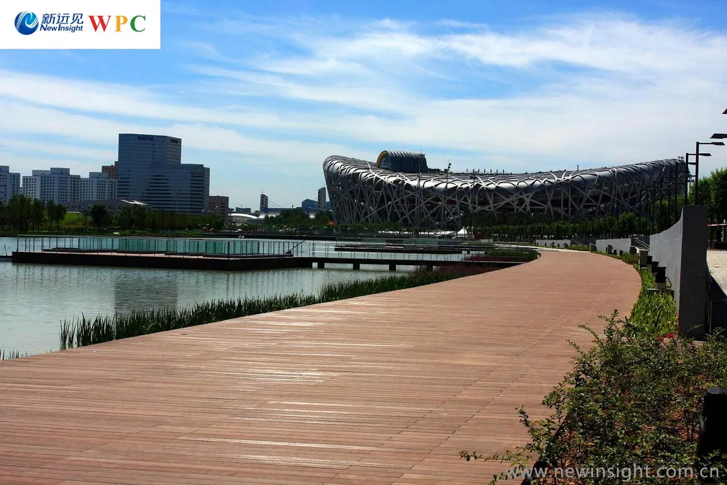 Hot Sale Green Outdoor WPC Hollow Flooring