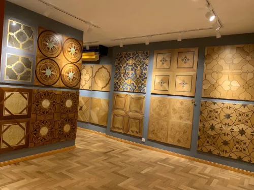 Fishbone Pattern Parquet Flooring