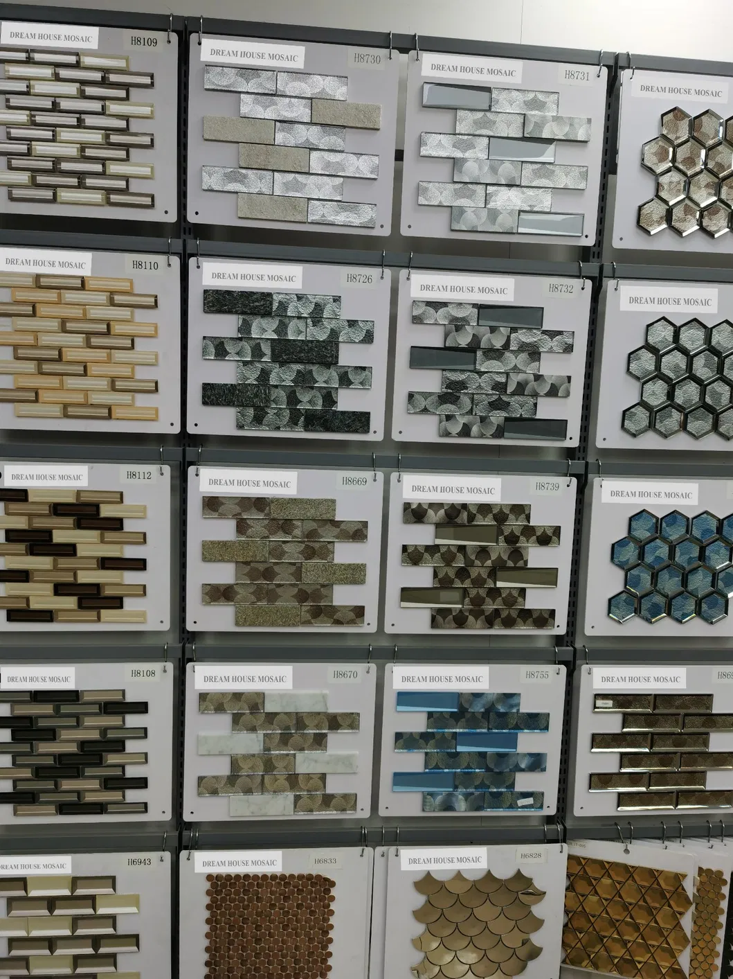 Foshan Manufacturer Arrow Glass Mosaic Tiling for Interior Home-Jd102