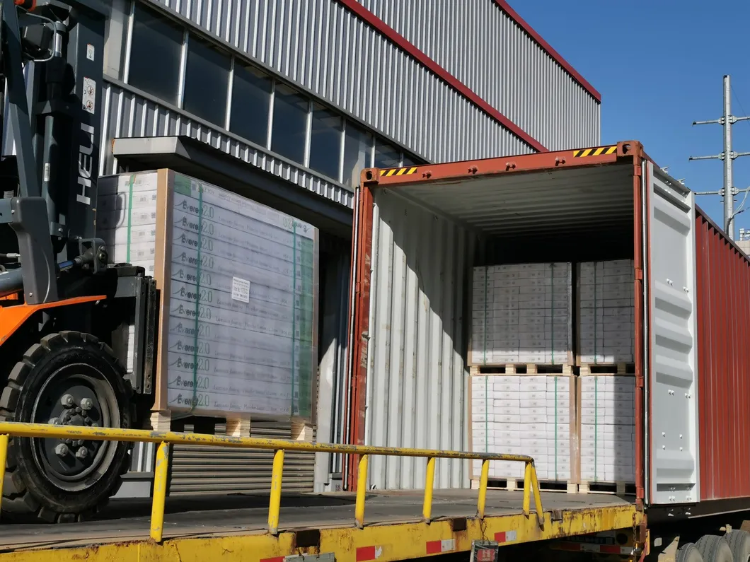 Home Decorative Wood Easy Installation Spc Flooring 1220mm*184mm