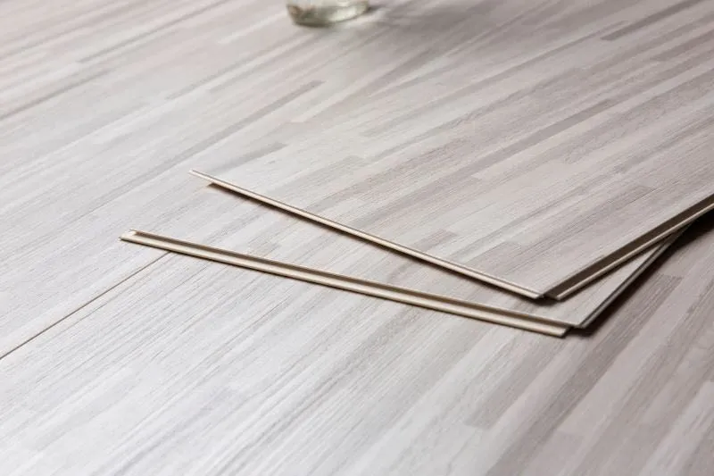 Hot Color Oak Wood Hand Scrapped Finish Spc Plastic Flooring Vinyl Flooring