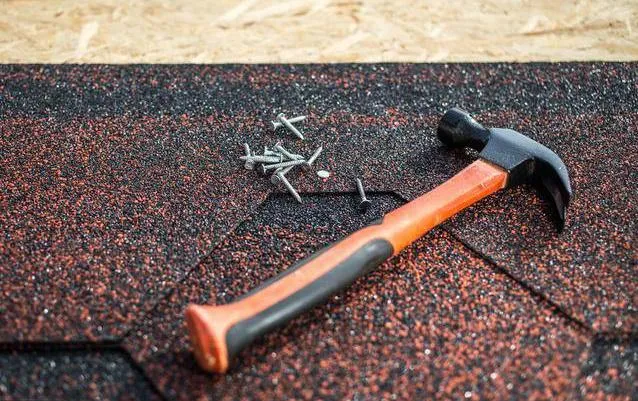 Malaysia Roofing Material Asphalt Roof Shingles for House Renovation
