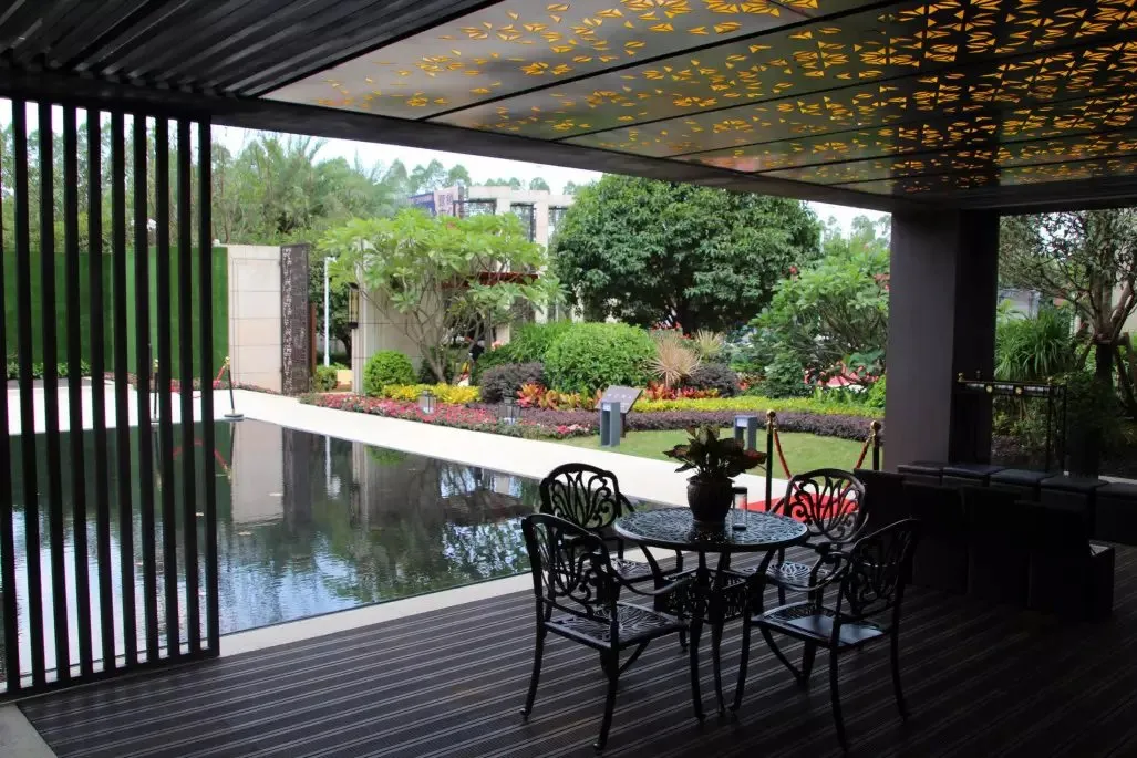 Outdoor Bamboo Decking & Flooring From Strand Woven Bamboo Terrace Board From Origin Factory at a Quality