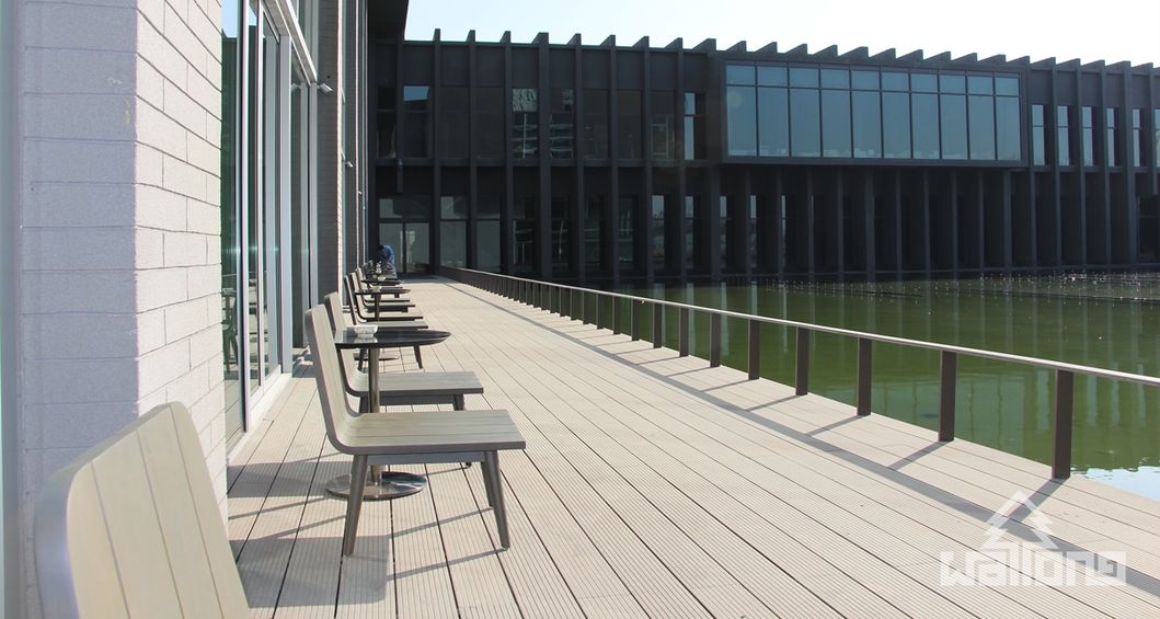 Wl-Dk14025f Outdoor Wholesale Durable WPC Wood Plastic Decking Flooring Composite Decking for Residential and Commercial Usage